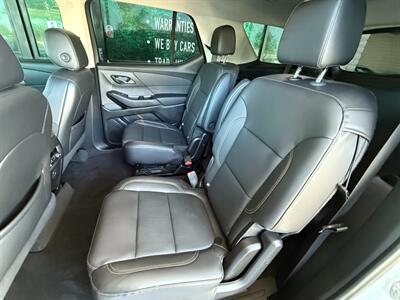2021 Chevrolet Traverse LT Leather   - Photo 26 - Orange, CA 92868