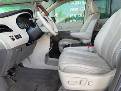2011 Toyota Sienna Limited 7-Passenger   - Photo 20 - Orange, CA 92868
