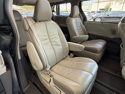 2011 Toyota Sienna Limited 7-Passenger   - Photo 34 - Orange, CA 92868