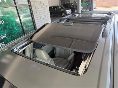 2011 Toyota Sienna Limited 7-Passenger   - Photo 17 - Orange, CA 92868