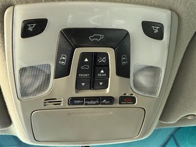 2011 Toyota Sienna Limited 7-Passenger   - Photo 43 - Orange, CA 92868