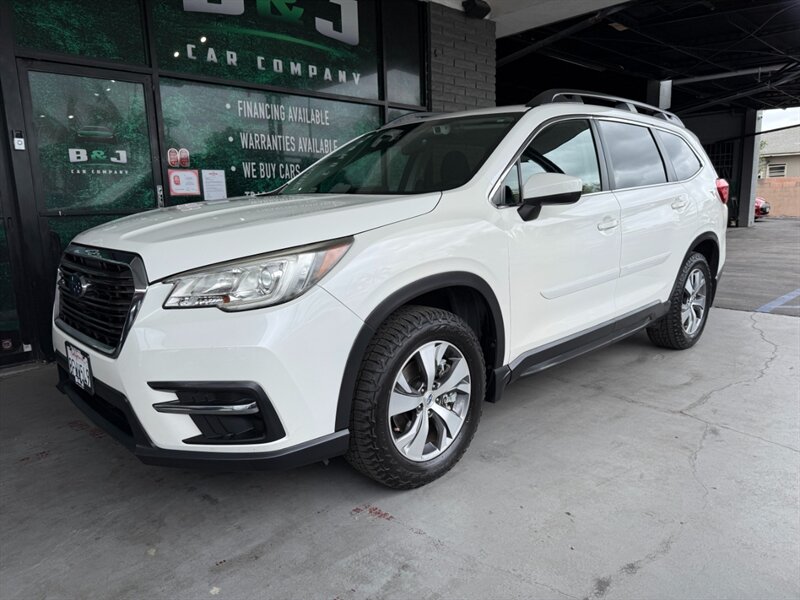 2019 Subaru Ascent Premium 7 Passenger's photo
