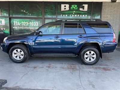 2005 Toyota 4Runner SR5   - Photo 4 - Orange, CA 92868