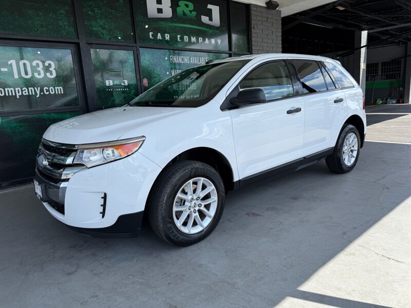 2014 Ford Edge SE  