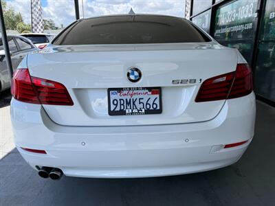 2014 BMW 5 Series 528i   - Photo 13 - Orange, CA 92868