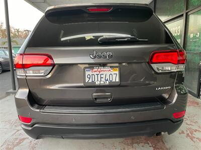 2020 Jeep Grand Cherokee Laredo E   - Photo 13 - Orange, CA 92868