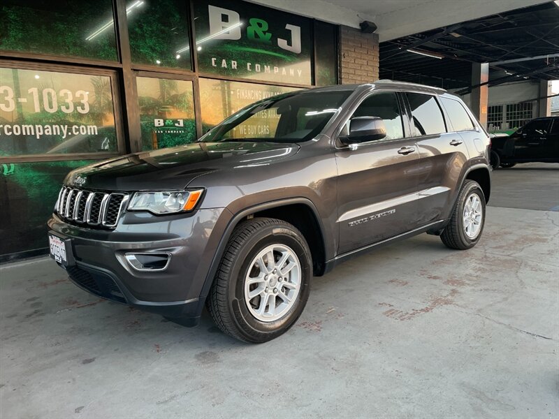 Jeep Grand Cherokee's photo