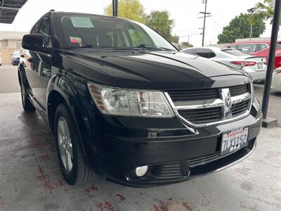 2010 Dodge Journey SXT   - Photo 8 - Orange, CA 92868