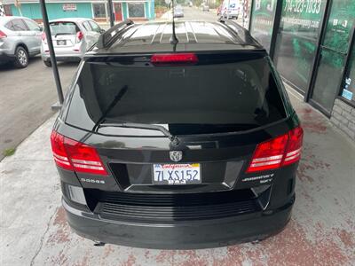 2010 Dodge Journey SXT   - Photo 14 - Orange, CA 92868