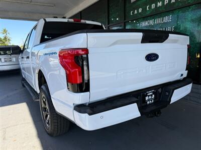 2023 Ford F-150 Lightning XLT   - Photo 6 - Orange, CA 92868