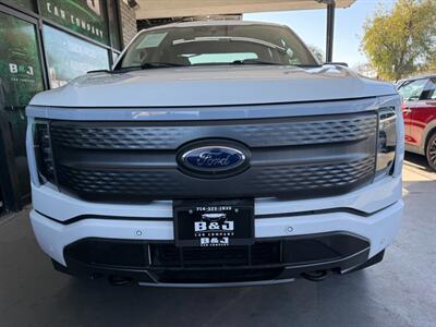2023 Ford F-150 Lightning XLT   - Photo 11 - Orange, CA 92868