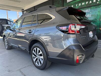 2021 Subaru Outback Premium - Photo 4 - Orange, CA 92868