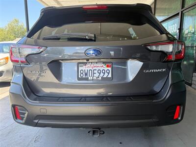 2021 Subaru Outback Premium - Photo 13 - Orange, CA 92868