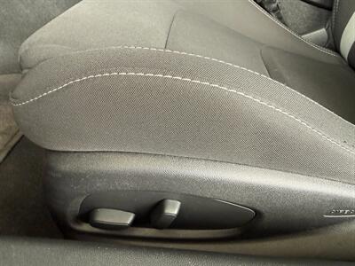 2017 Chevrolet Camaro LT - Photo 18 - Orange, CA 92868