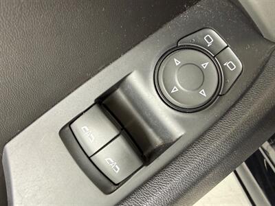 2017 Chevrolet Camaro LT - Photo 23 - Orange, CA 92868