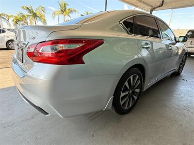2016 Nissan Altima 2.5 SV   - Photo 10 - Orange, CA 92868