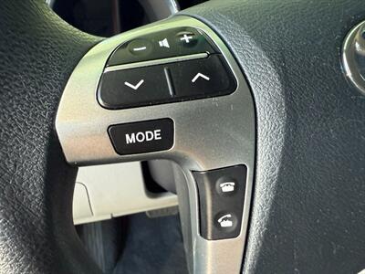 2013 Toyota Highlander Plus   - Photo 20 - Orange, CA 92868