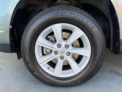 2013 Toyota Highlander Plus   - Photo 39 - Orange, CA 92868