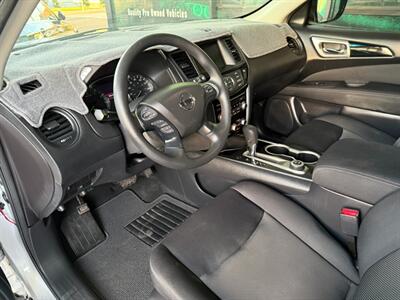 2017 Nissan Pathfinder S   - Photo 16 - Orange, CA 92868