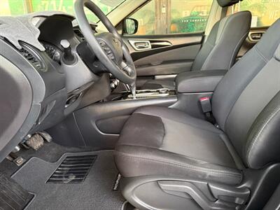 2017 Nissan Pathfinder S   - Photo 17 - Orange, CA 92868