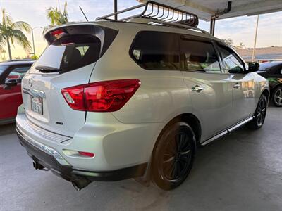 2017 Nissan Pathfinder S   - Photo 9 - Orange, CA 92868