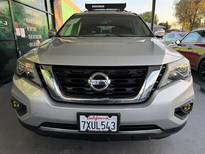 2017 Nissan Pathfinder S   - Photo 11 - Orange, CA 92868