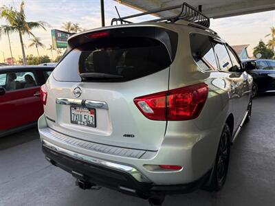 2017 Nissan Pathfinder S   - Photo 10 - Orange, CA 92868