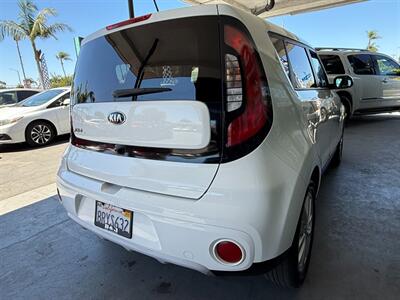2019 Kia Soul +   - Photo 11 - Orange, CA 92868