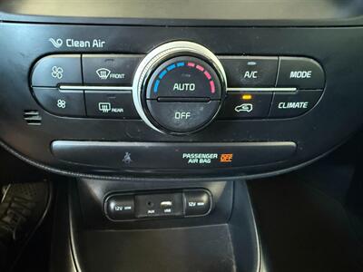 2019 Kia Soul +   - Photo 32 - Orange, CA 92868