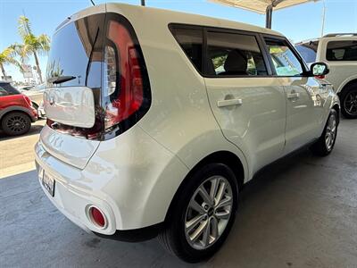 2019 Kia Soul +   - Photo 10 - Orange, CA 92868