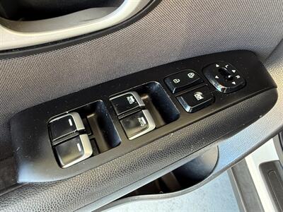 2019 Kia Soul +   - Photo 23 - Orange, CA 92868