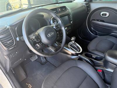 2019 Kia Soul +   - Photo 16 - Orange, CA 92868