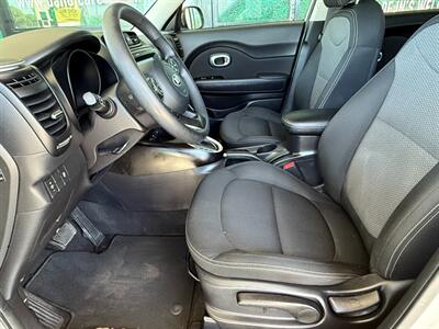 2019 Kia Soul +   - Photo 17 - Orange, CA 92868