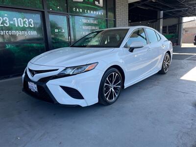 2019 Toyota Camry SE  