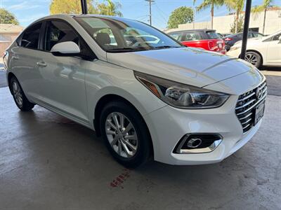 2022 Hyundai ACCENT SEL   - Photo 8 - Orange, CA 92868