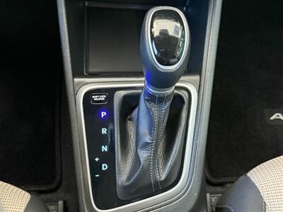 2022 Hyundai ACCENT SEL   - Photo 33 - Orange, CA 92868