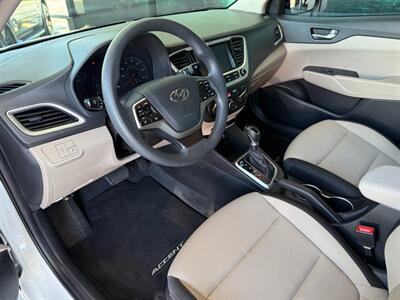 2022 Hyundai ACCENT SEL   - Photo 16 - Orange, CA 92868