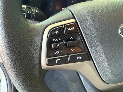 2022 Hyundai ACCENT SEL   - Photo 20 - Orange, CA 92868