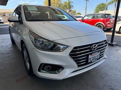 2022 Hyundai ACCENT SEL   - Photo 9 - Orange, CA 92868