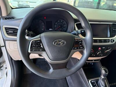 2022 Hyundai ACCENT SEL   - Photo 19 - Orange, CA 92868
