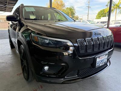 2019 Jeep Cherokee Altitude - Photo 9 - Orange, CA 92868