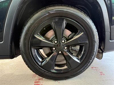 2019 Jeep Cherokee Altitude - Photo 37 - Orange, CA 92868