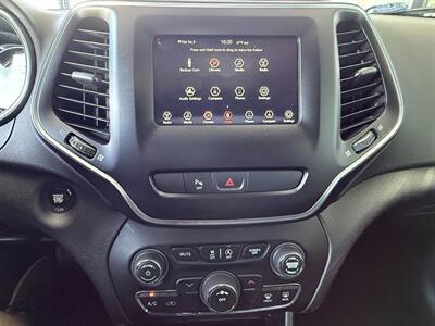 2019 Jeep Cherokee Altitude - Photo 30 - Orange, CA 92868
