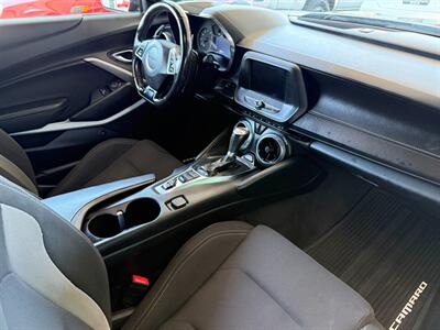 2021 Chevrolet Camaro LT - Photo 25 - Orange, CA 92868