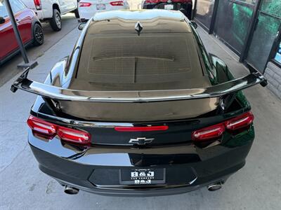 2021 Chevrolet Camaro LT - Photo 14 - Orange, CA 92868