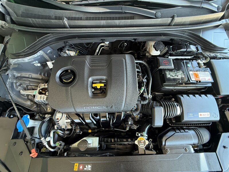 2019 Hyundai Elantra Value Edition photo 36