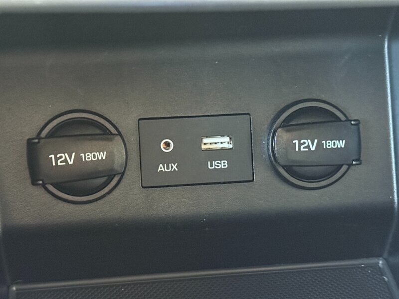2019 Hyundai Elantra Value Edition photo 32