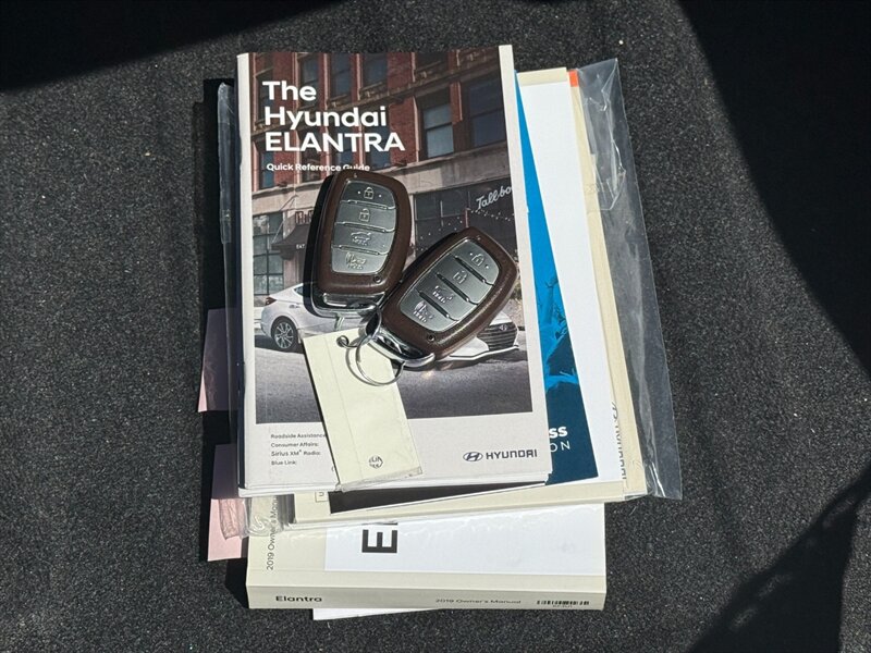 2019 Hyundai Elantra Value Edition photo 38