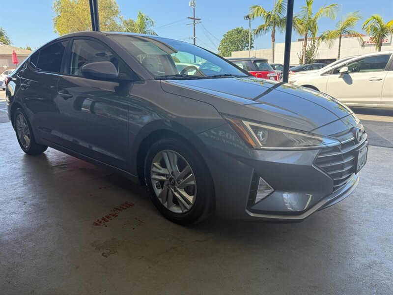 2019 Hyundai Elantra Value Edition photo 7
