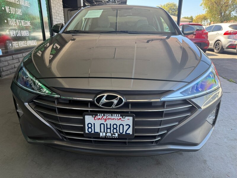 2019 Hyundai Elantra Value Edition photo 11